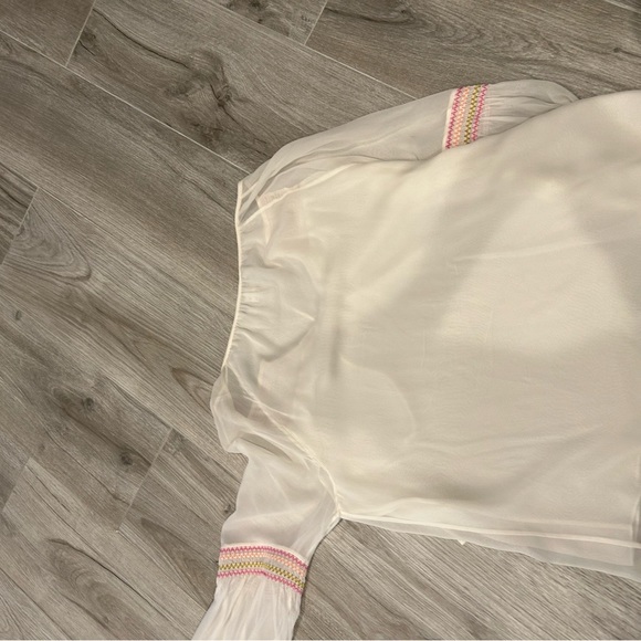 NWOT DVF BLOUSE IN WHITE SIZE 12 - Picture 3 of 3